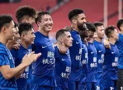 风云突变！武汉三镇转会期迎来里程碑，德国杯版图或变，质疑声仍在，球队文化再被提及